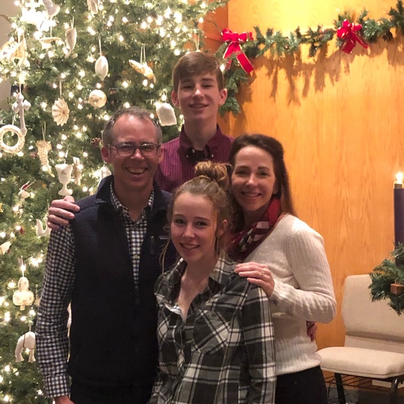 Meet your Posher, Tisha - Picture 2 of 8